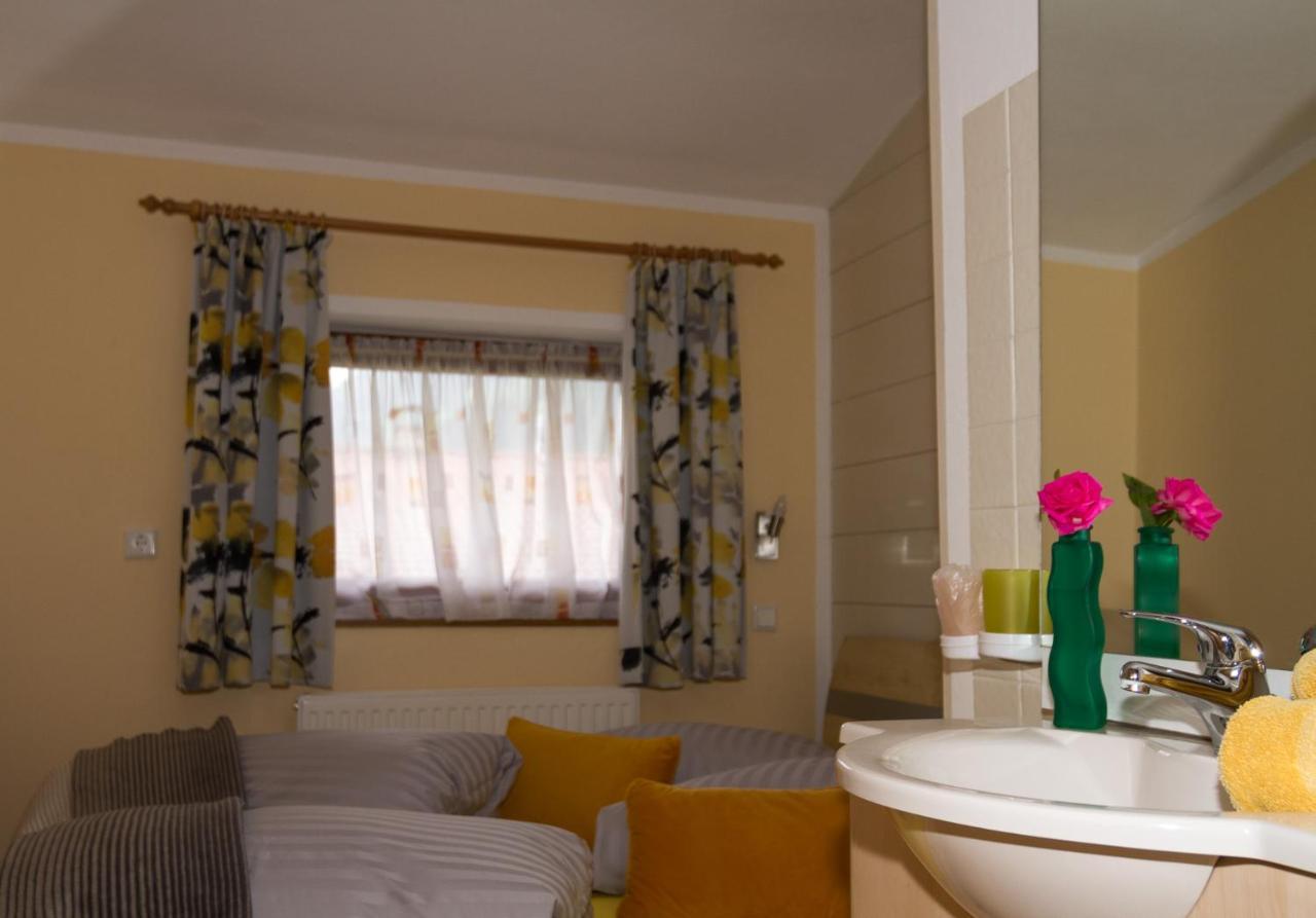 Haus Niederegger Apartment ฟิงเคนแบร์ก ภายนอก รูปภาพ